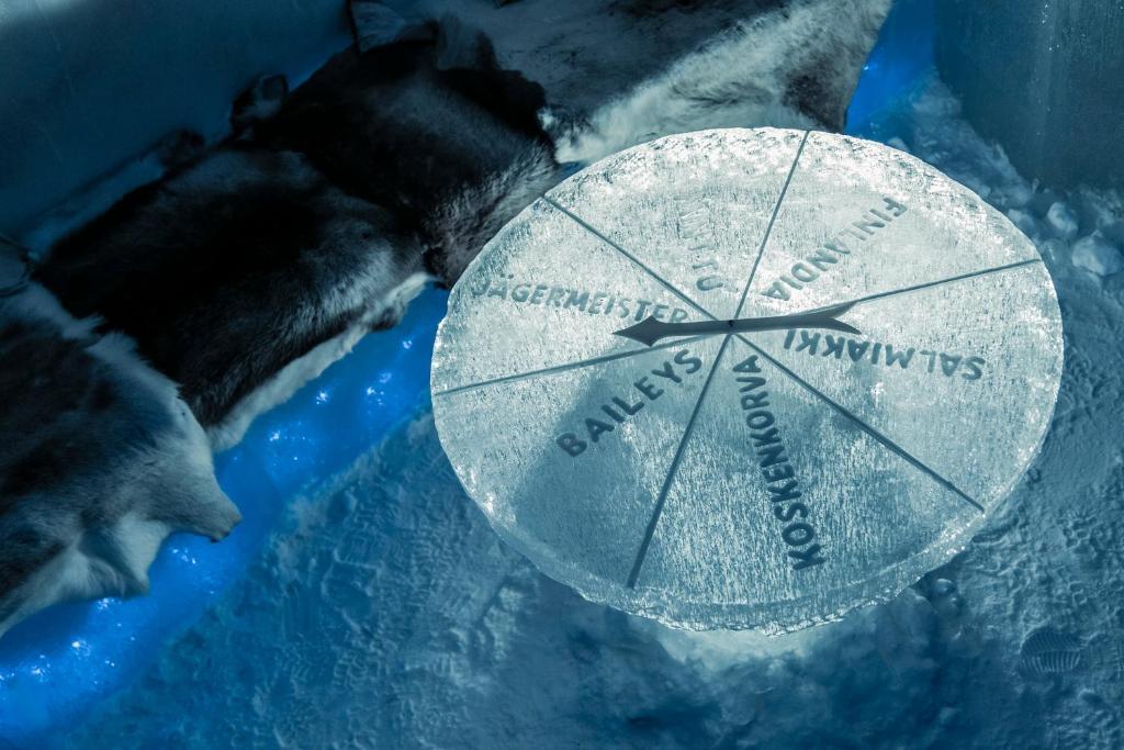 Arctic Snowhotel & Glass Igloos Sinetta Bagian luar foto