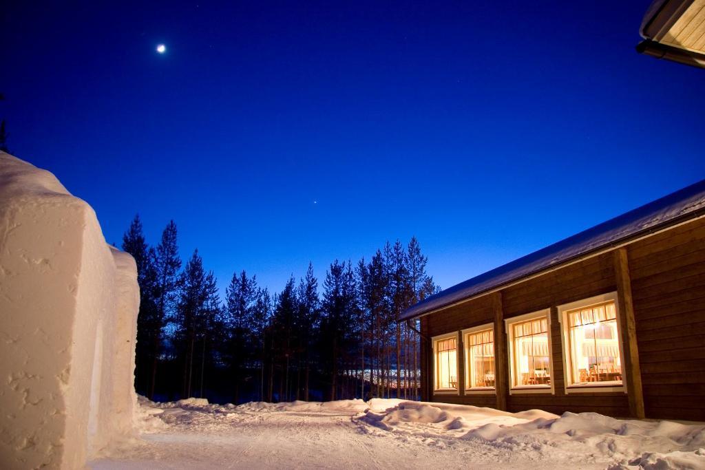 Arctic Snowhotel & Glass Igloos Sinetta Bagian luar foto
